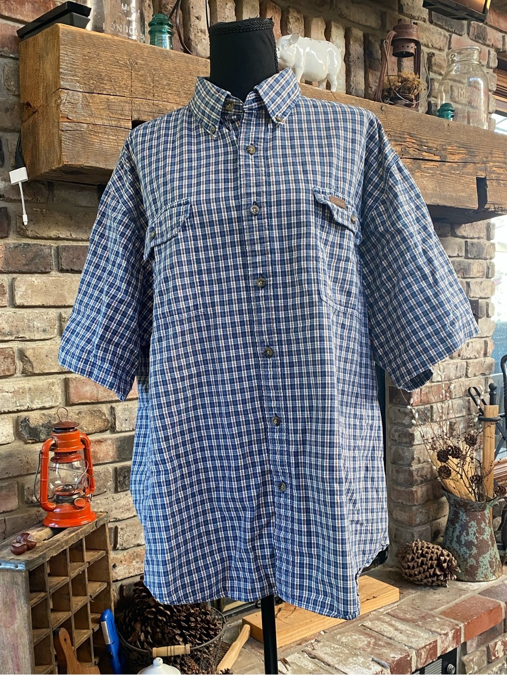 Carhartt 100% cotton short sleeve plaid button down. XL